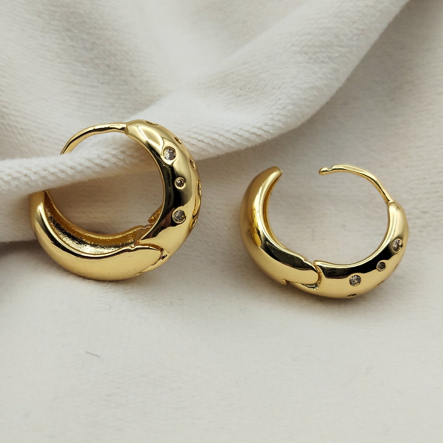 Aria Hoops