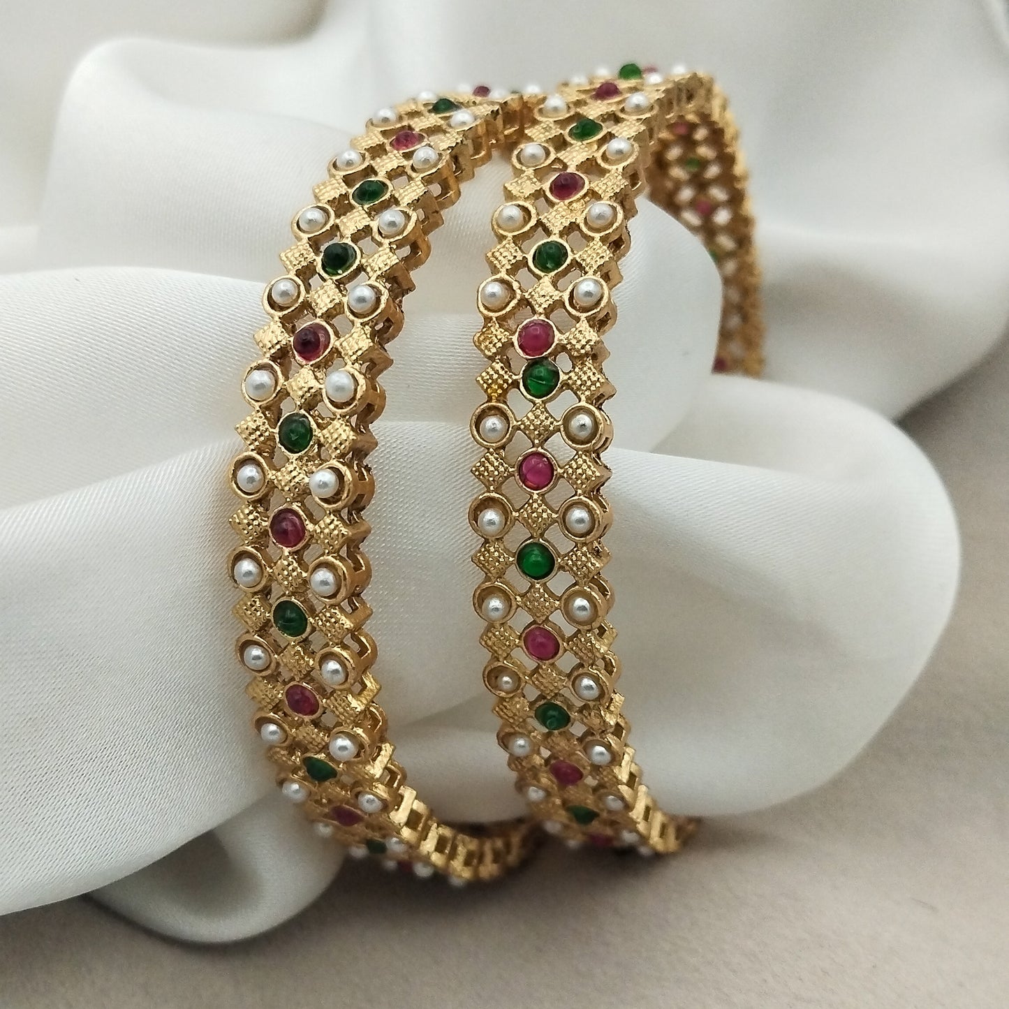 Mehnaz Karray (Pair)