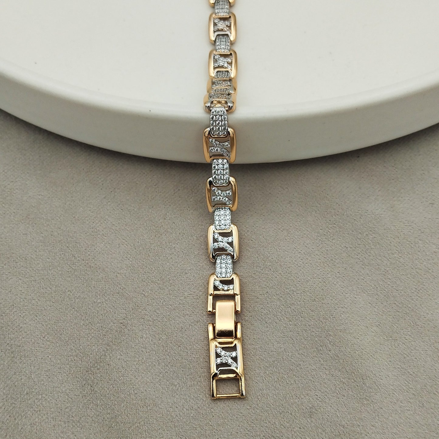 Dilzar Zircon Bracelet