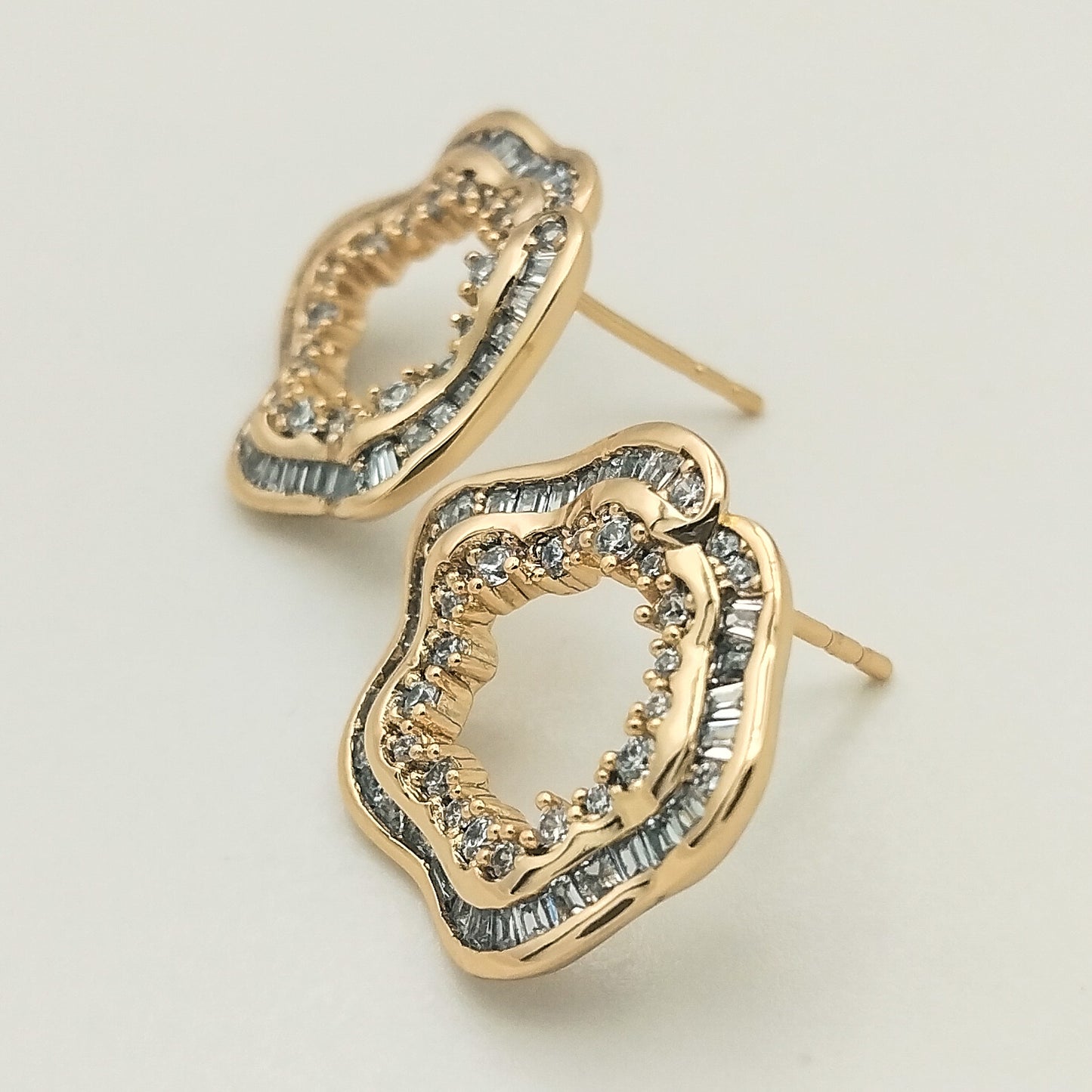Goldtide Studs