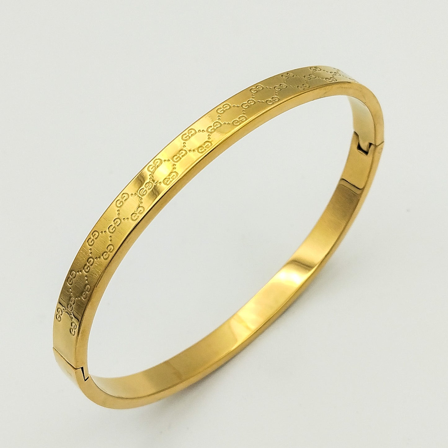 Gucci Gold Bangle