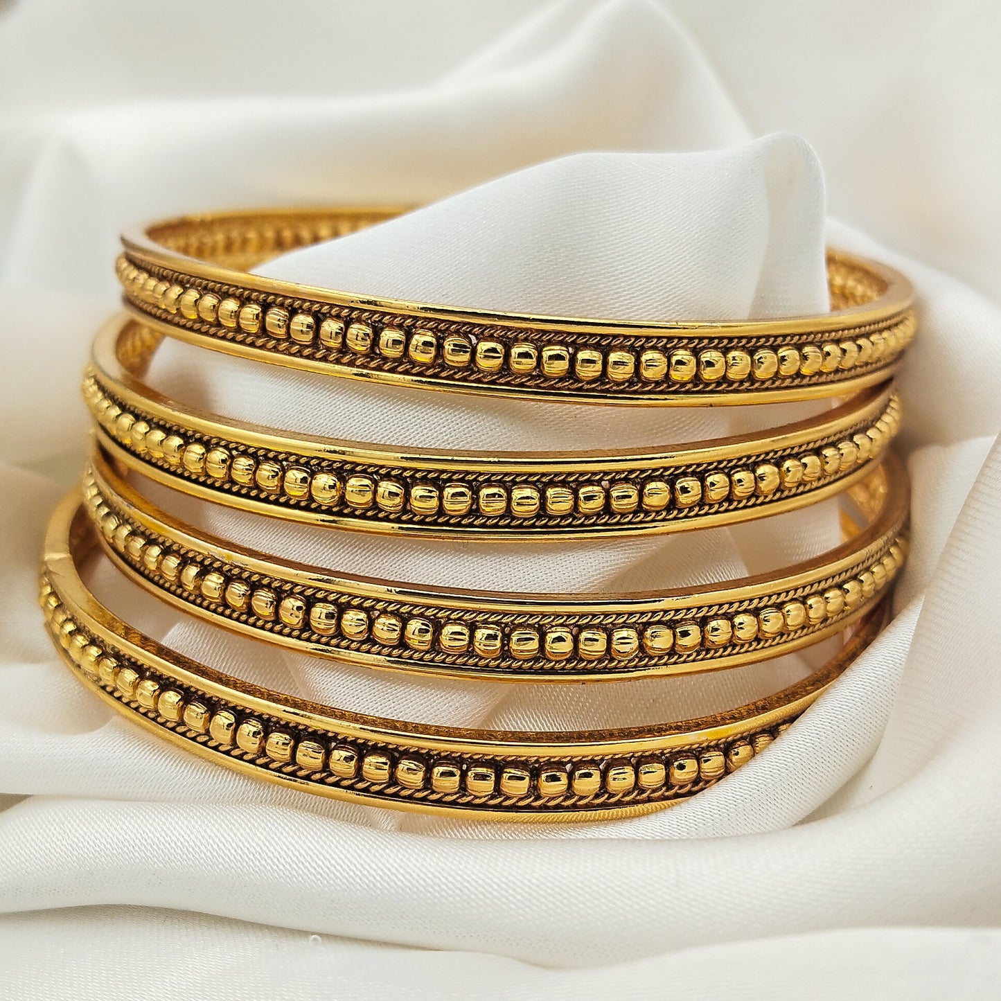 Zareen Golden Karray (Set of 4)