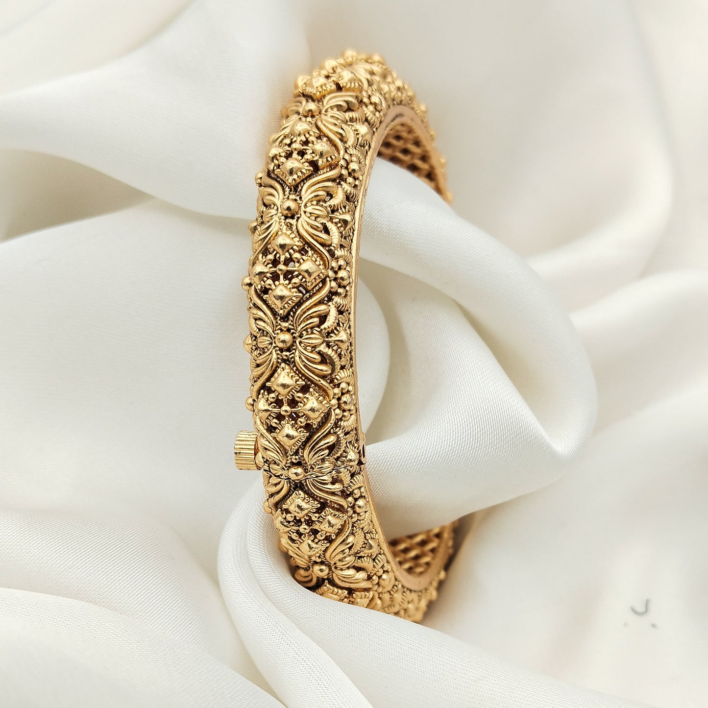 Zarqand Karra (Gold Plated)
