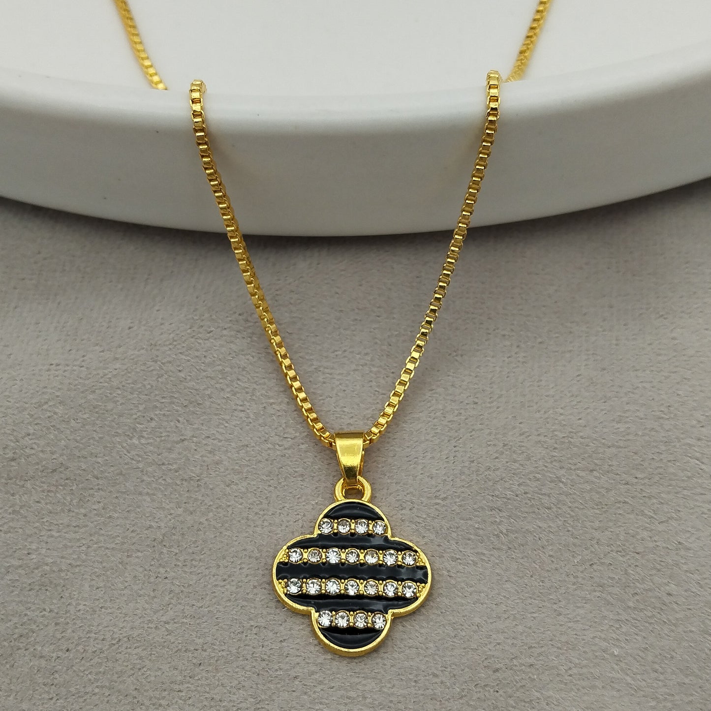 Pisa Necklace