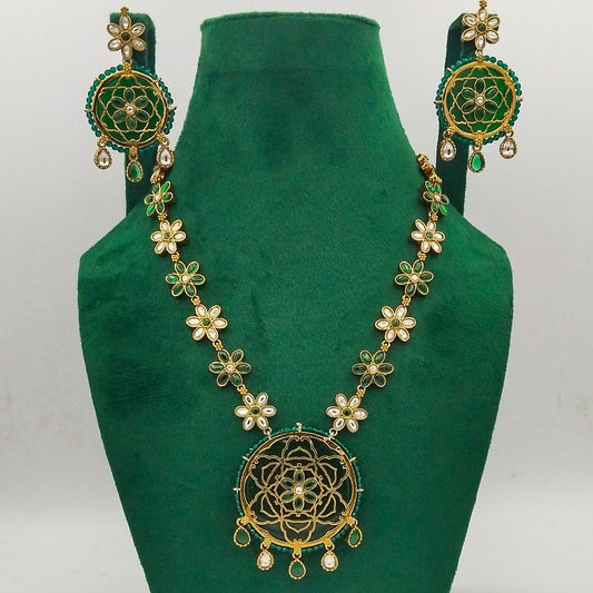 Zaaleh Green Necklace Set