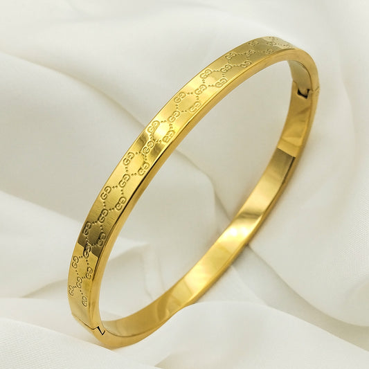 Gucci Gold Bangle