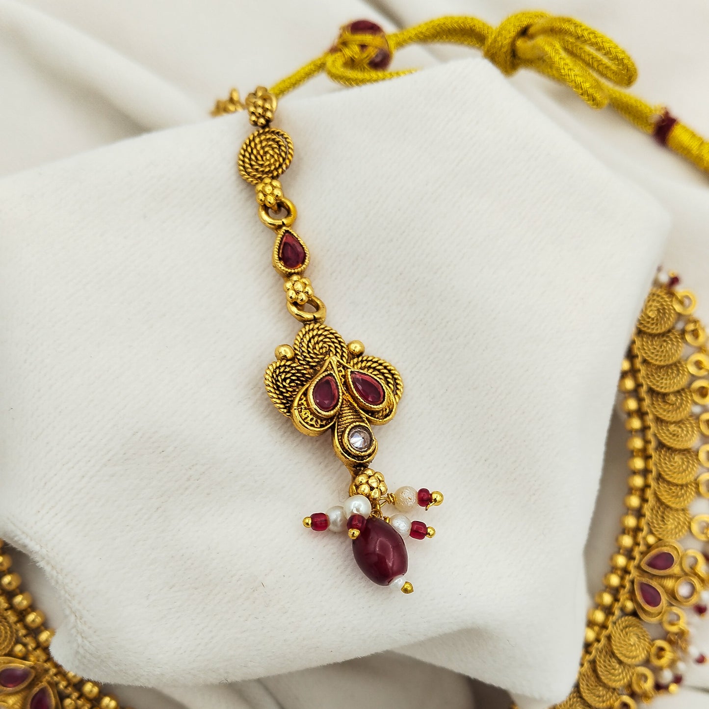 Zar-e-Naz Gold Plated Necklace Set