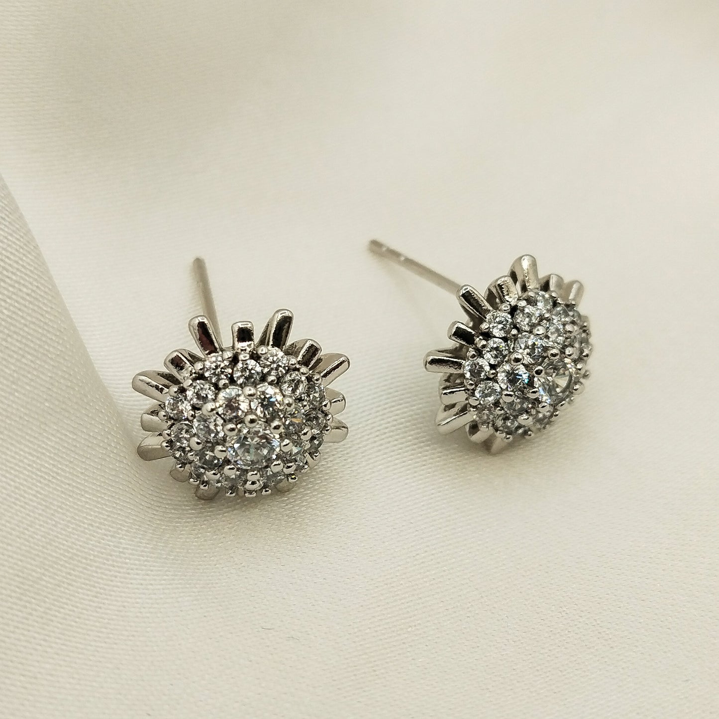 Diamondline Studs