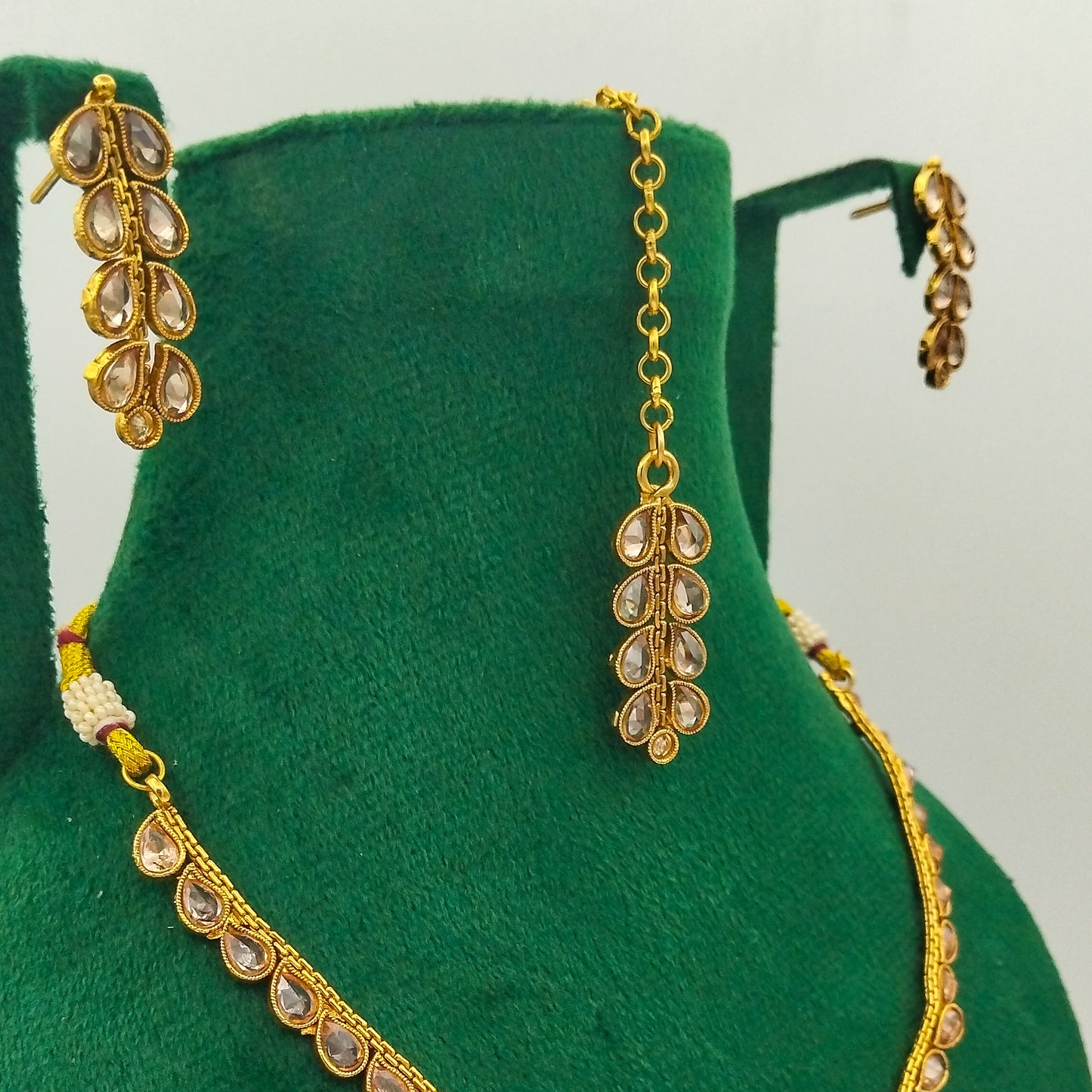 Zarfeen Gold Plated Necklace Set