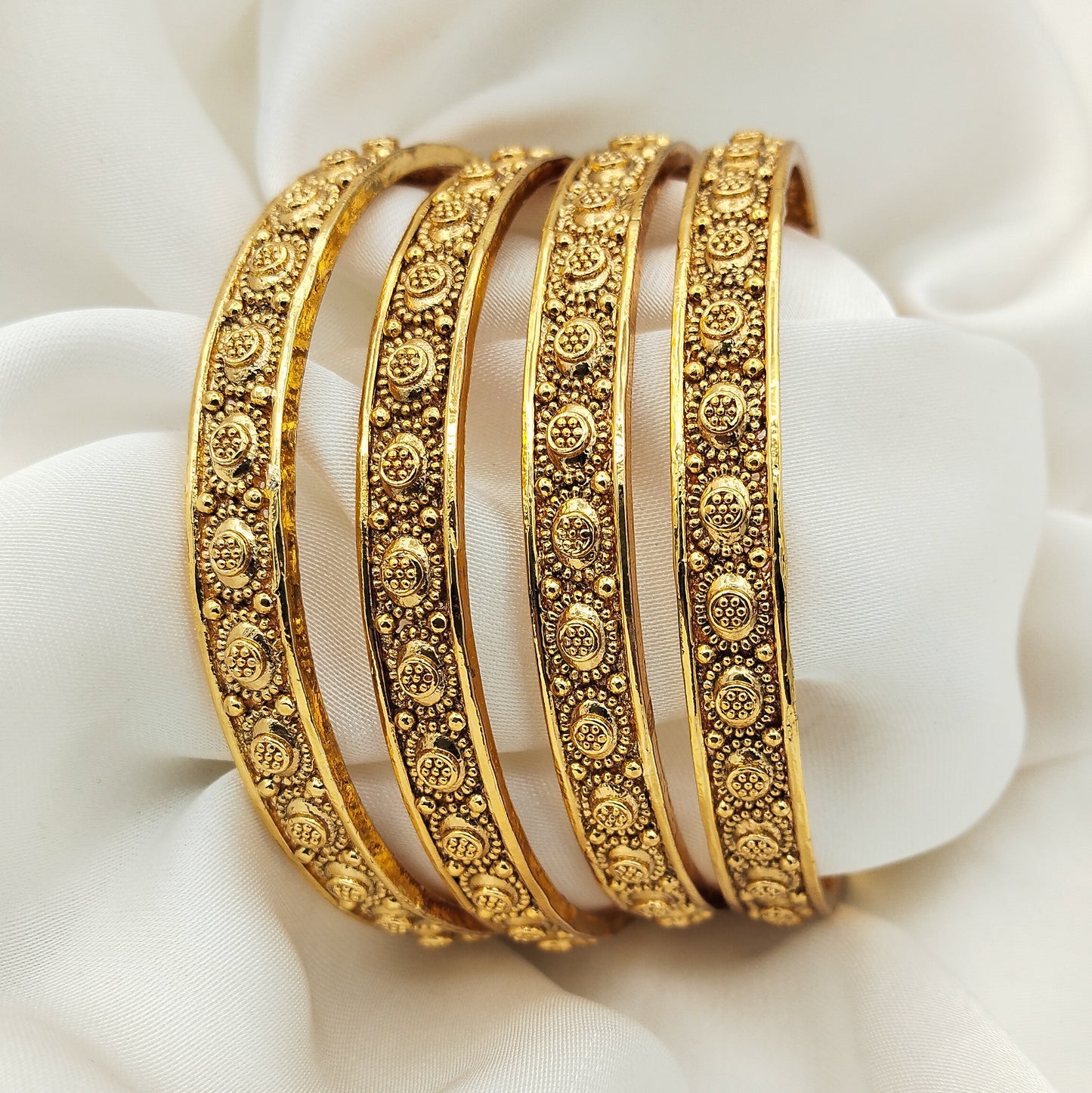 Zarjaan Golden Karray (Set of 4)