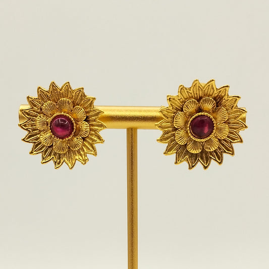 Rajwari Setareh Studs