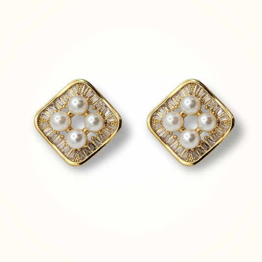 Lila Pearl Studs