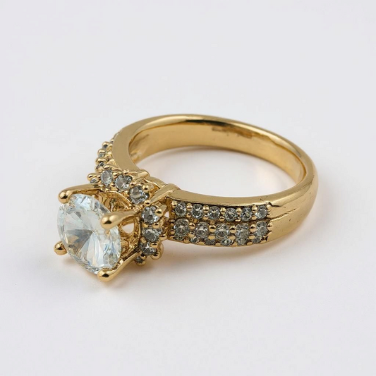 Zirca Crown Ring