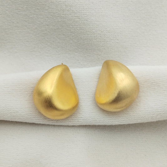 Metal Mood Studs