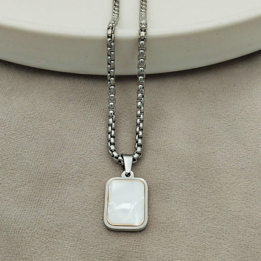 Verona Necklace