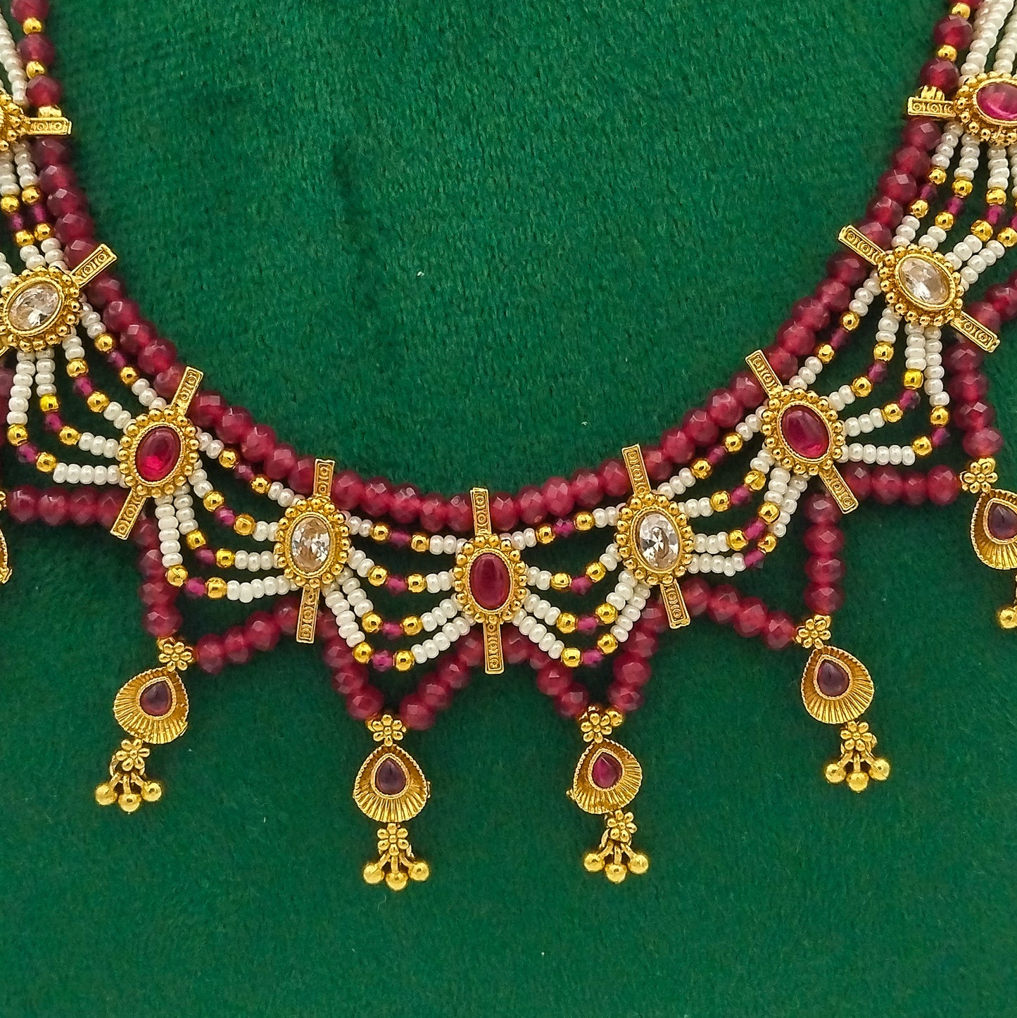 Afsanay Red Necklace Set
