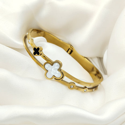 Zehbaan Bangle