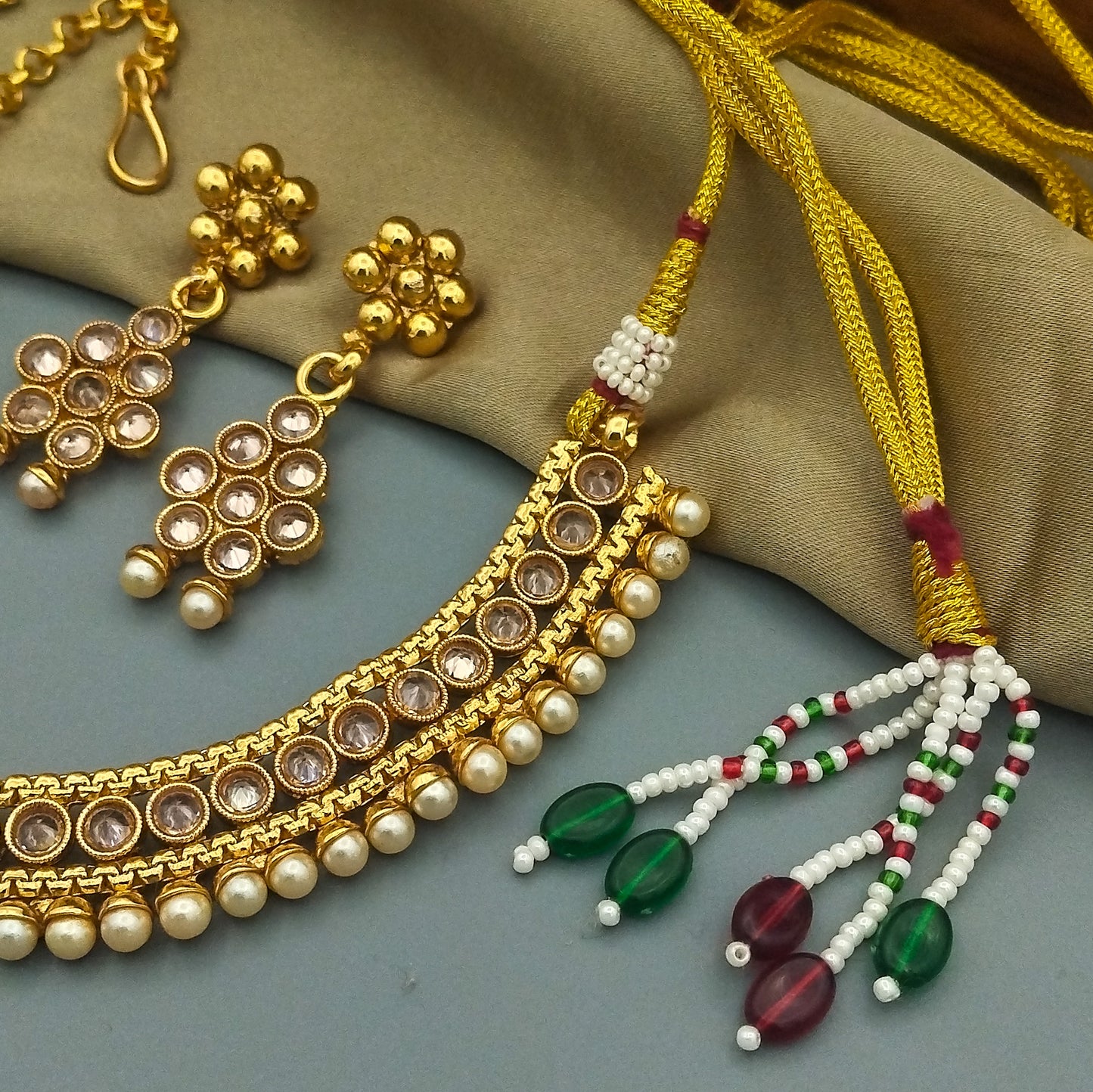 Aneesa Necklace Set