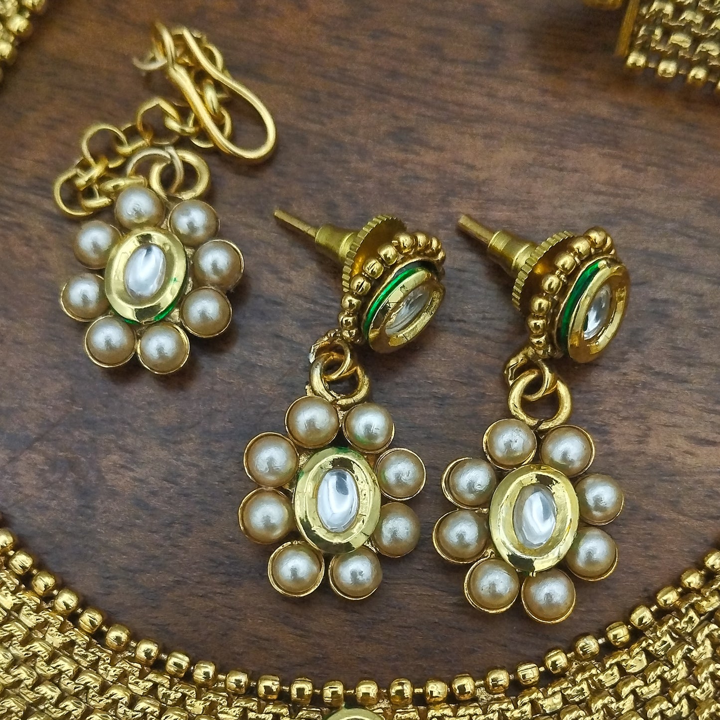 Sabeenah Necklace Set