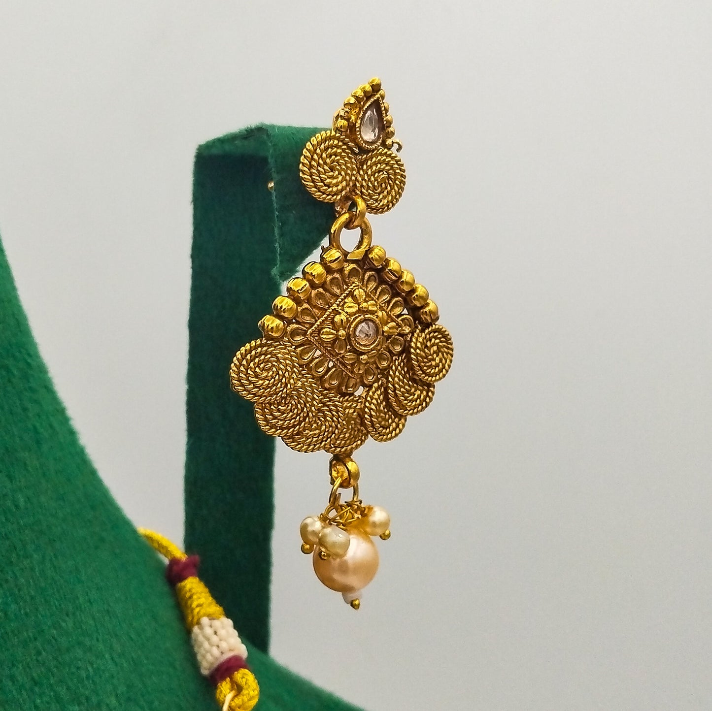 Zohreen Gold Plated Necklace Set