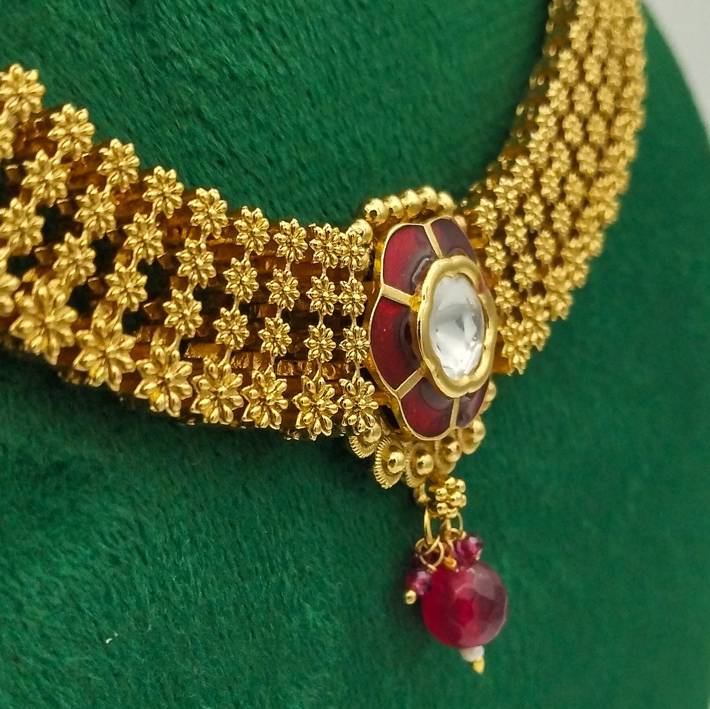 Amber Mahal Necklace Set