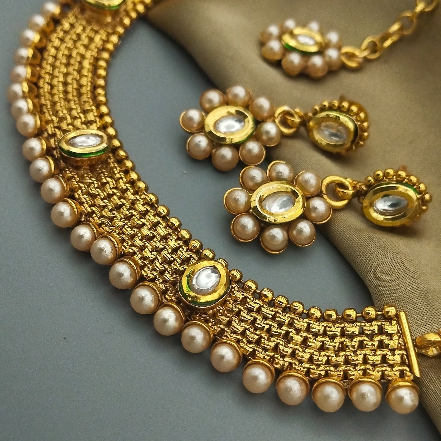 Sabeenah Necklace Set