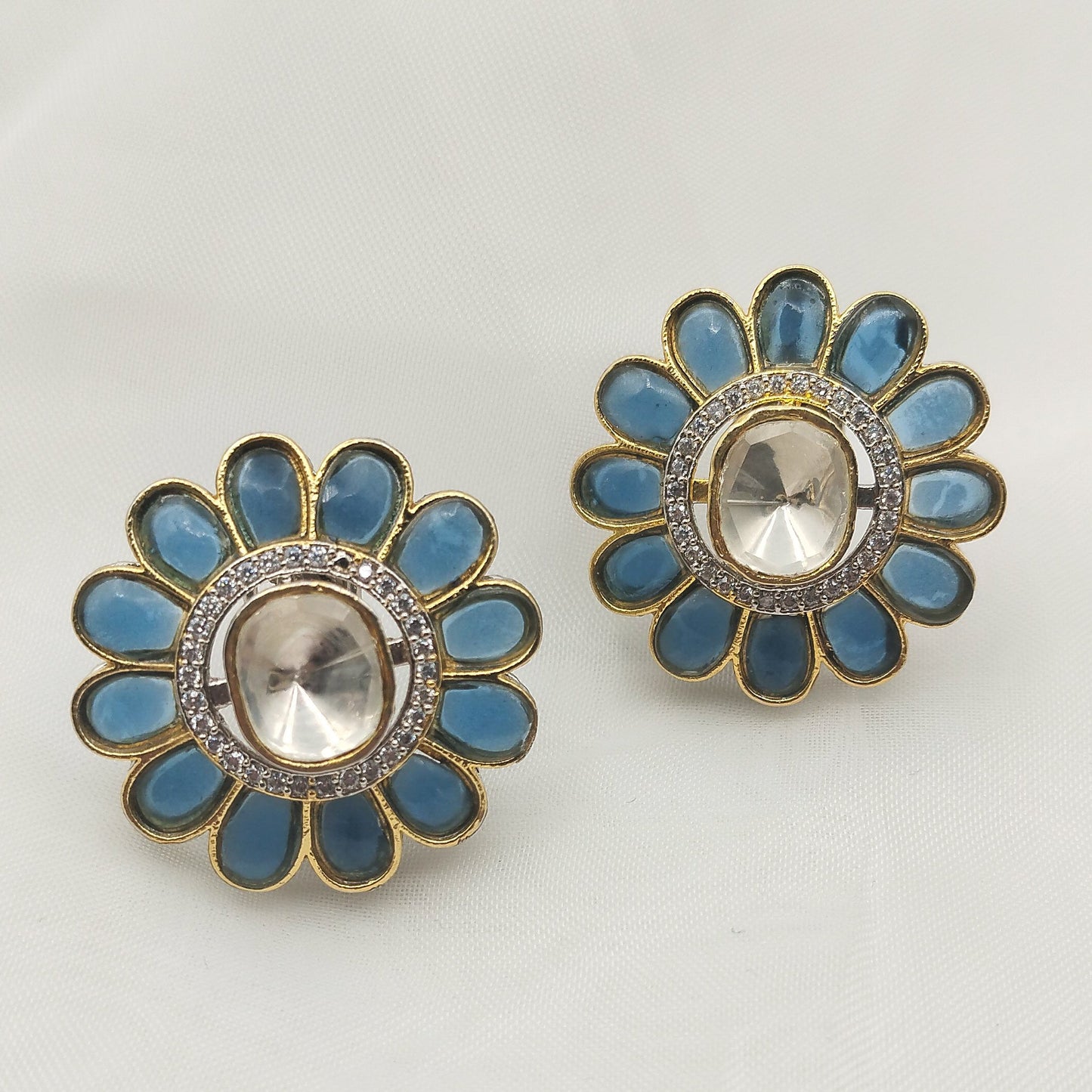 Mahin Gol (Blue)