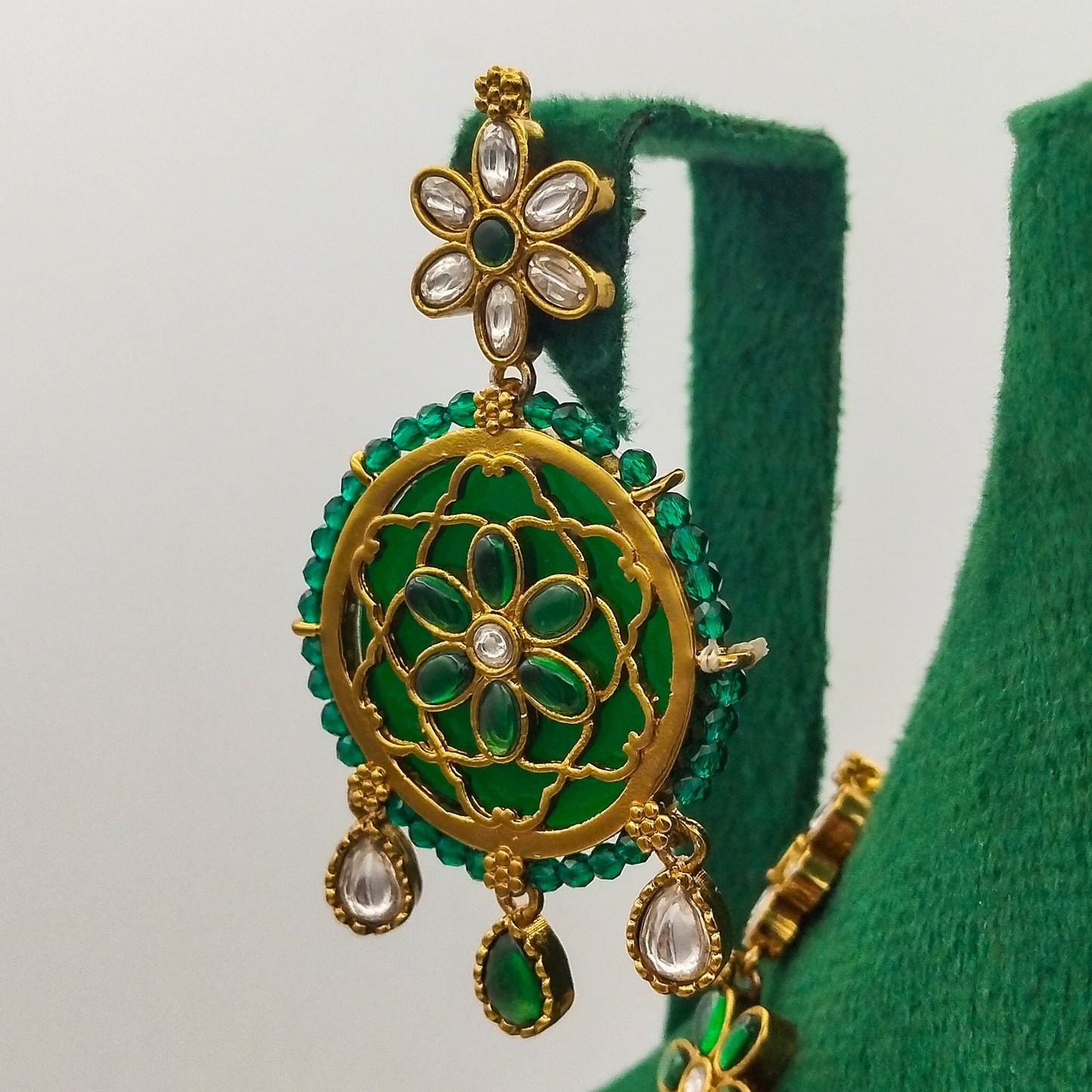 Zaaleh Green Necklace Set