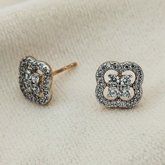 Zap Studs