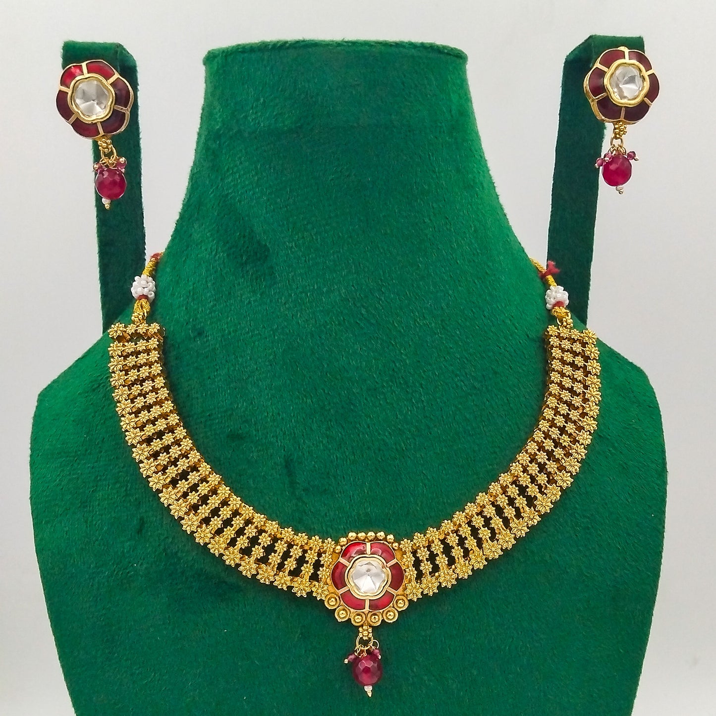 Amber Mahal Necklace Set