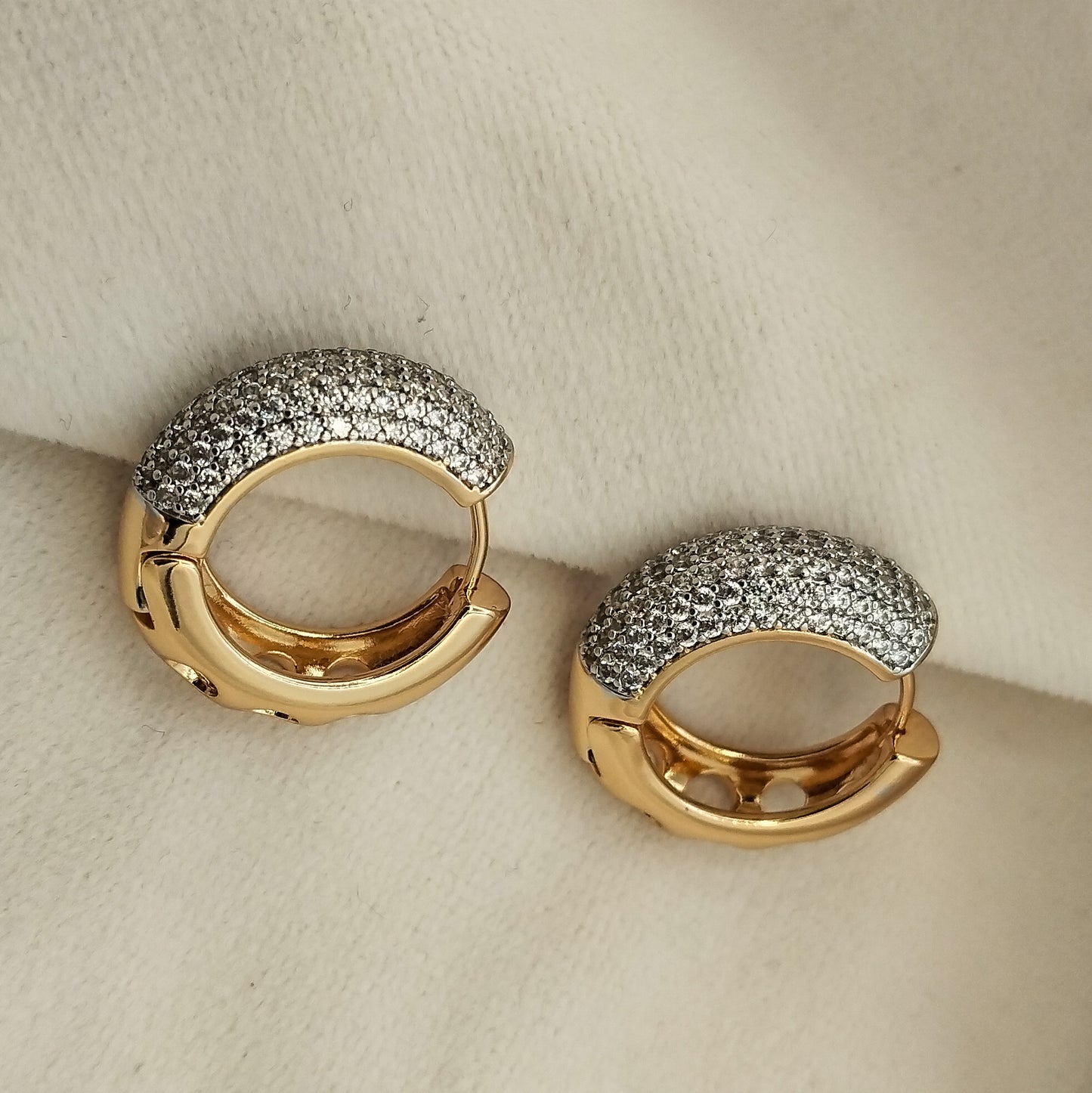 Mono Frame Hoops