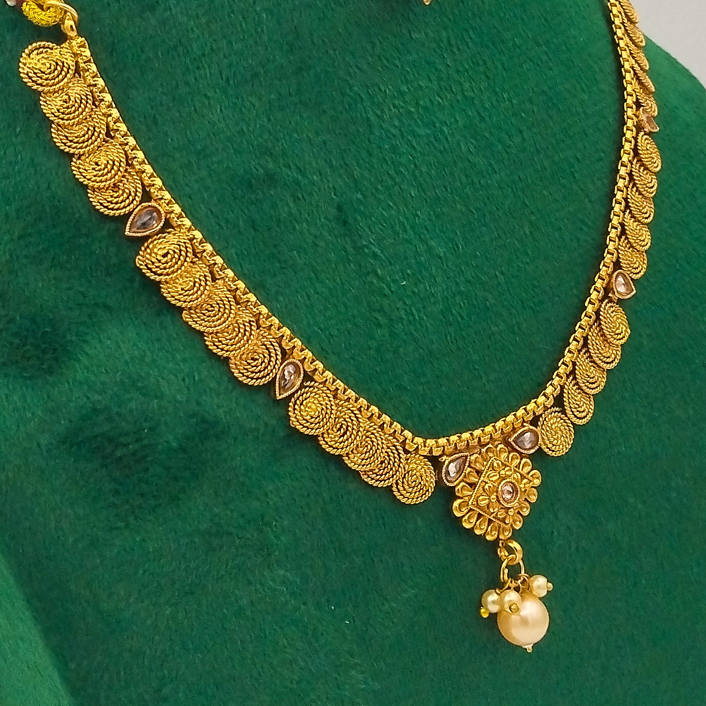 Zohreen Gold Plated Necklace Set