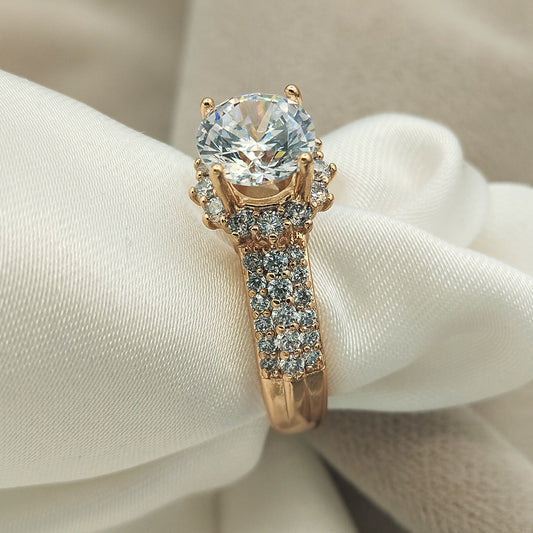 Zirca Crown Ring